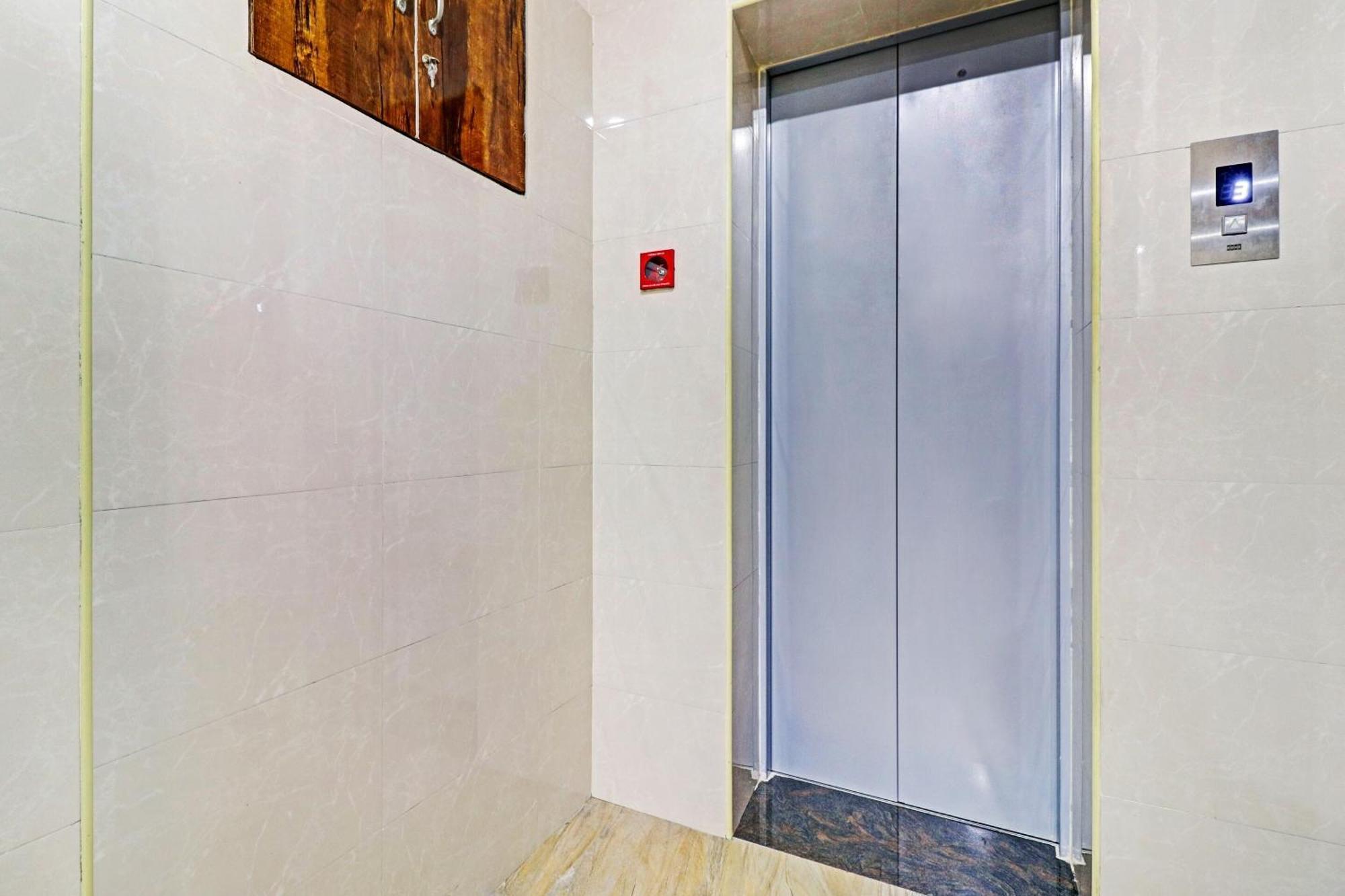 Spot On Kayal Residency Hotel Coimbatore Buitenkant foto