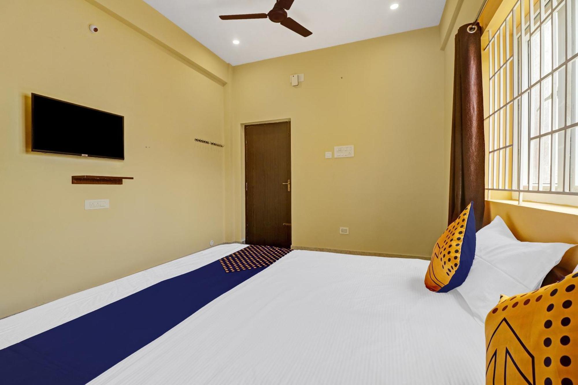 Spot On Kayal Residency Hotel Coimbatore Buitenkant foto